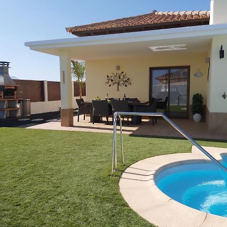 Villa Thais, private heated pool, ideal for your holidays in Caleta de Fuste Exterior foto