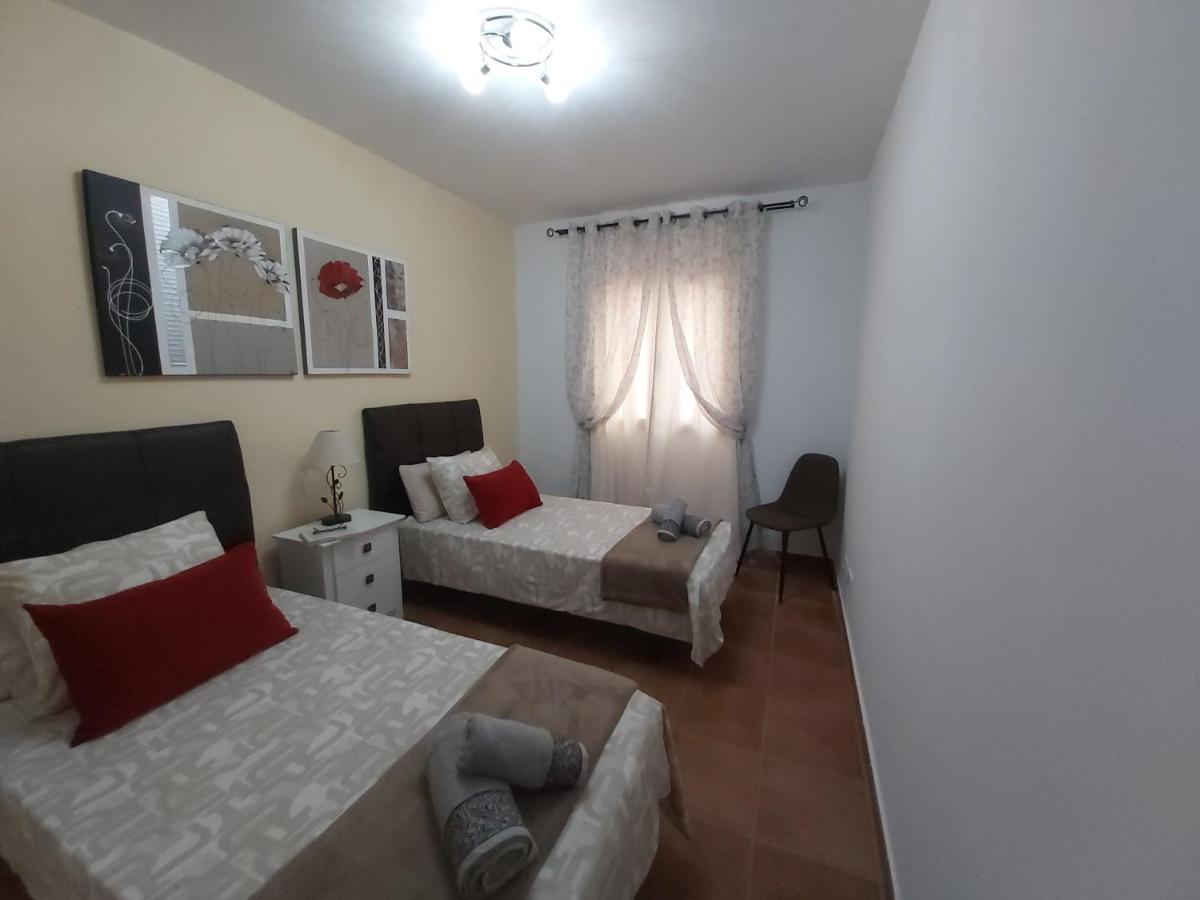 Villa Thais, private heated pool, ideal for your holidays in Caleta de Fuste Exterior foto