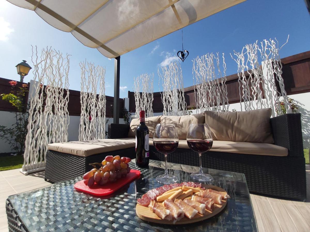 Villa Thais, private heated pool, ideal for your holidays in Caleta de Fuste Exterior foto