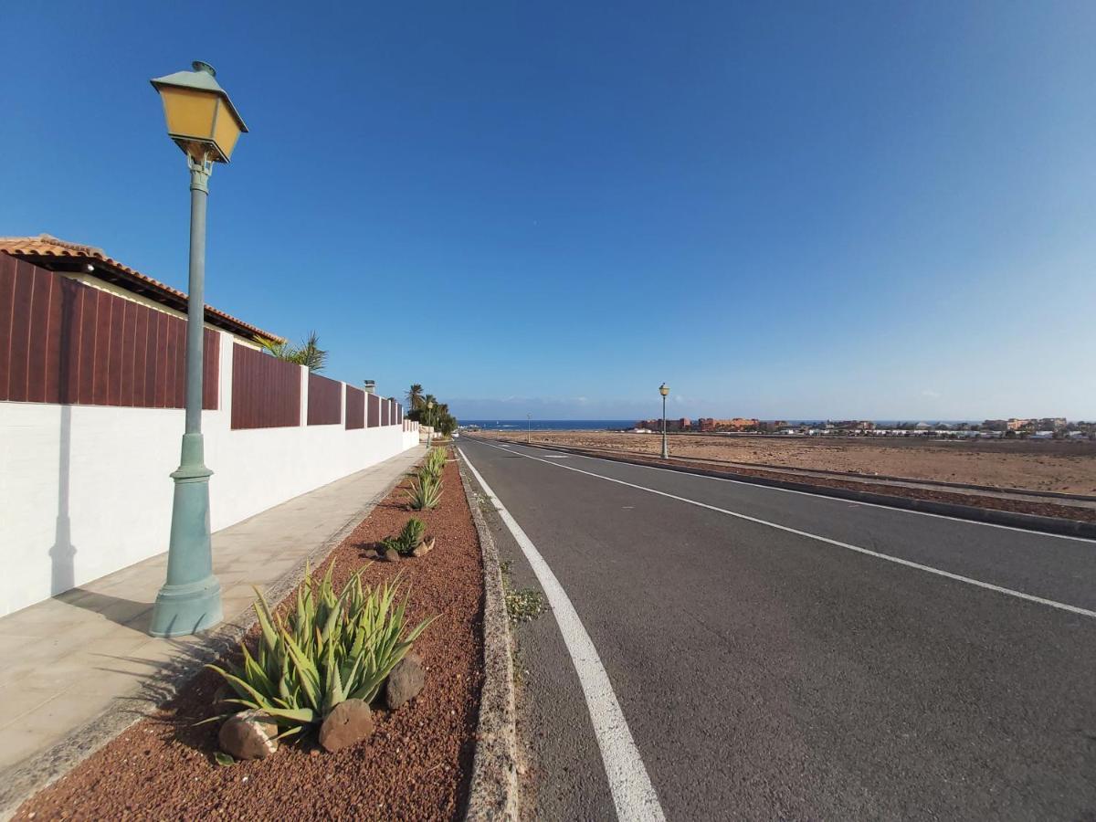 Villa Thais, private heated pool, ideal for your holidays in Caleta de Fuste Exterior foto